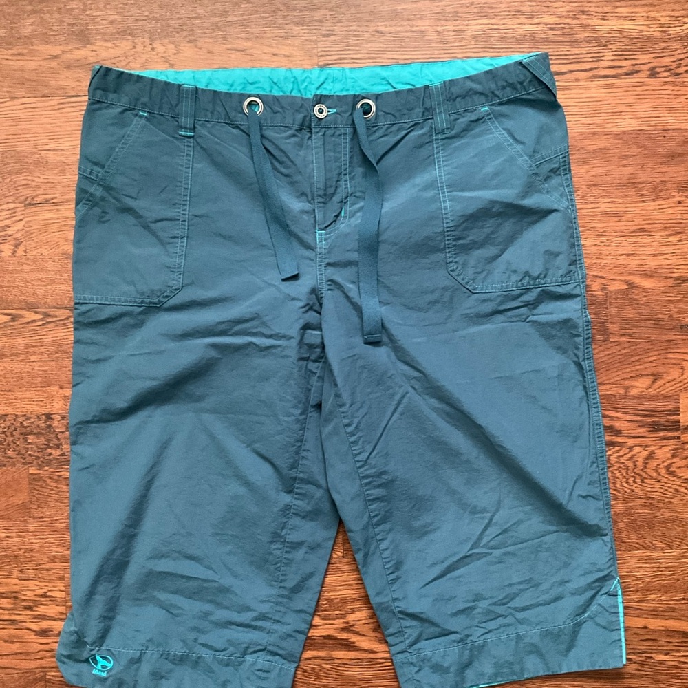 Columbia Shorts
